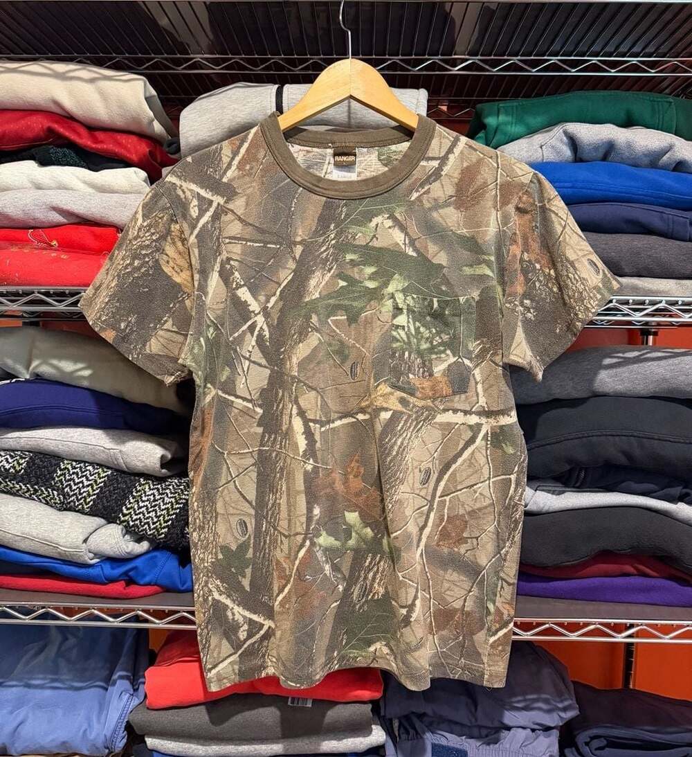 Ranger Realtree Hardwoods Camouflage Pocket T-Shirt Large